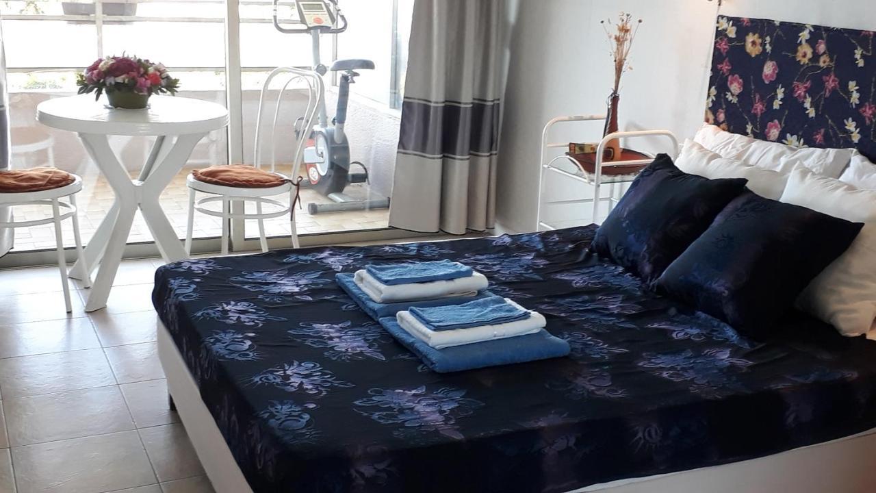 Zen Garden Beach, Marinland-parc, Swimming Pool, Fibre Optique Antibes